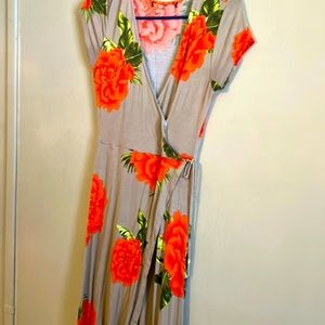 Women’s size medium dress with slit